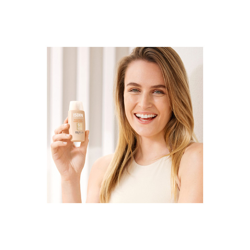 Isdin Fotoprotector Fusion Water Magic Light Spf50 50ml
